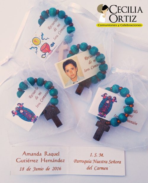Denarios madera, Cruz café y cuentas calipso (Valor por docena)